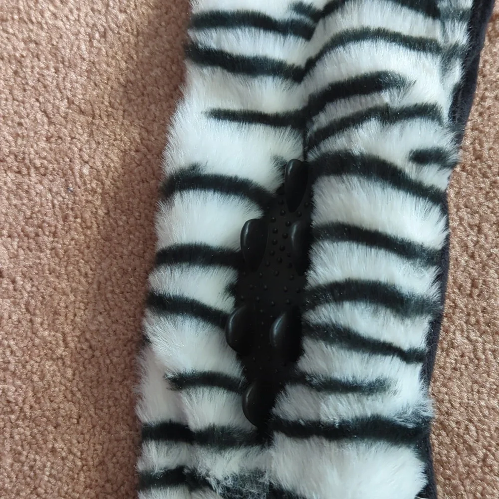 Smithsonian Black and White Longamals Dog Toy